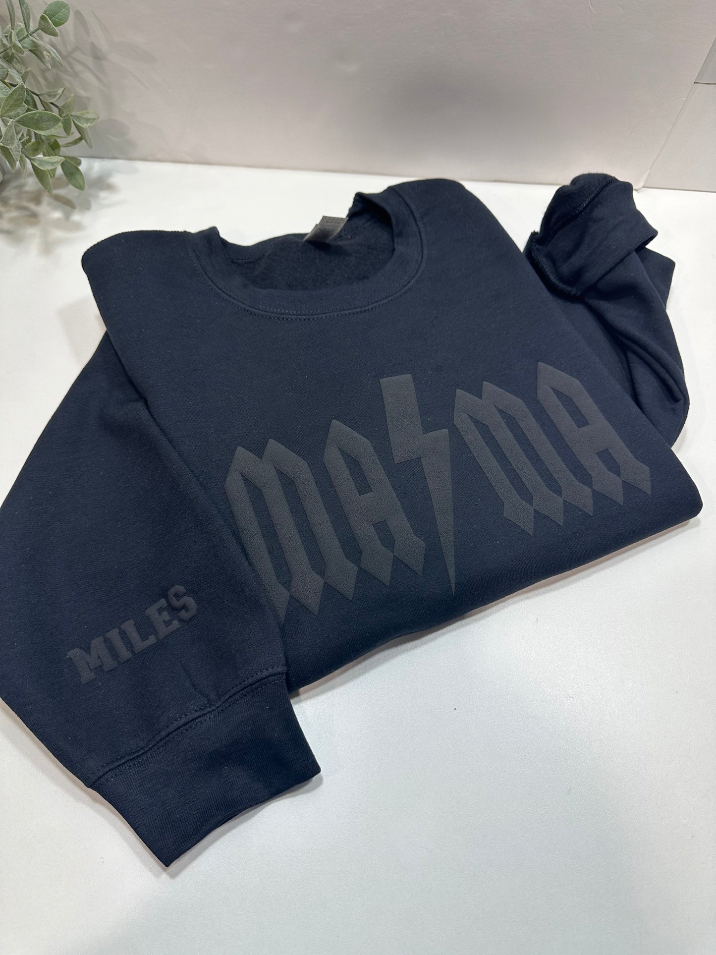 Personalized Mama Sweatshirt